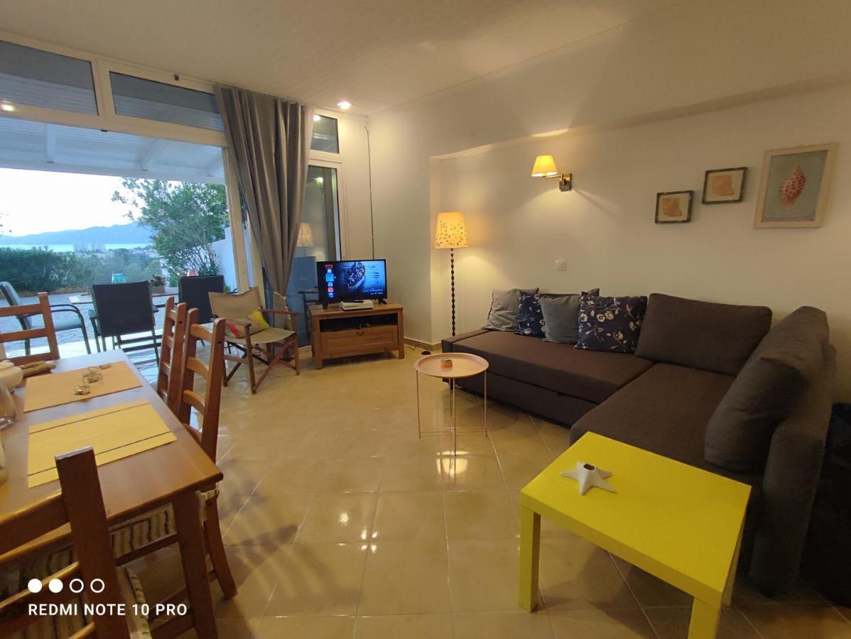 Andrew'S Sunset View Apartment Loutráki Exteriér fotografie